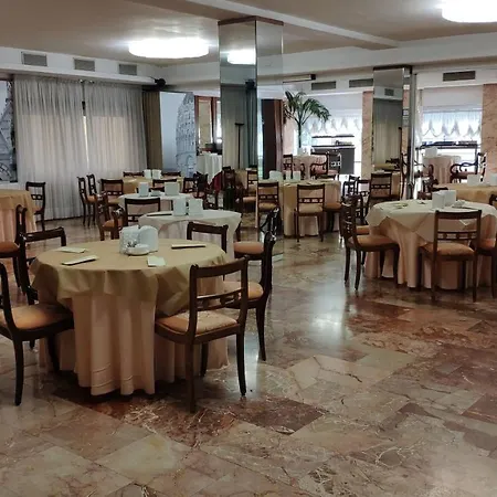 Grand Duomo Hotel 4*