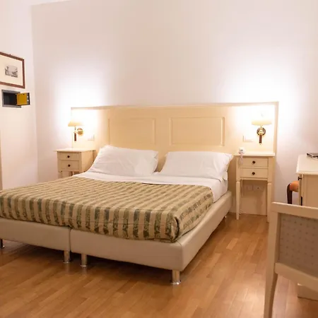 Hotel Grand Duomo 4*
