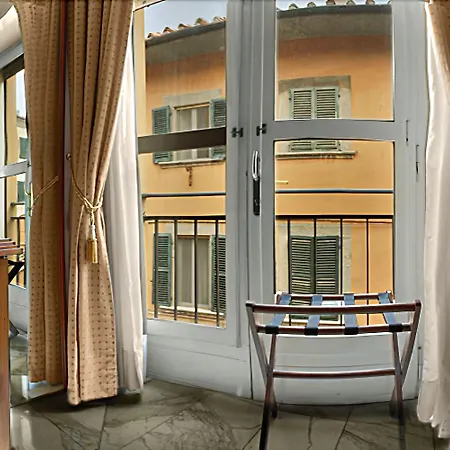 Grand Duomo Otel Pisa