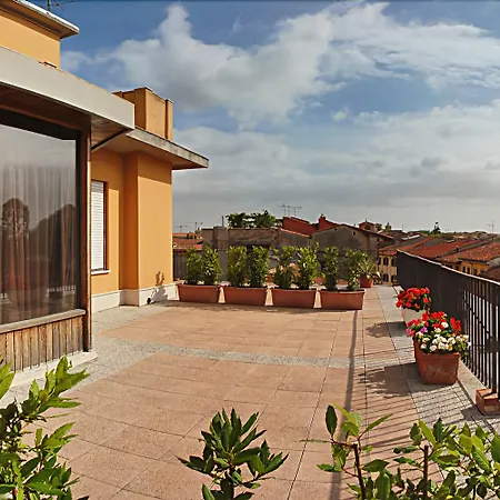 Grand Duomo Otel 4*