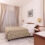 Ξενοδοχείο Grand Duomo 4*