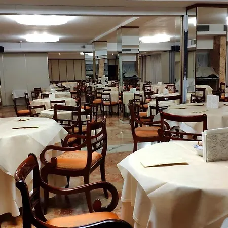 Grand Duomo 4* Pise